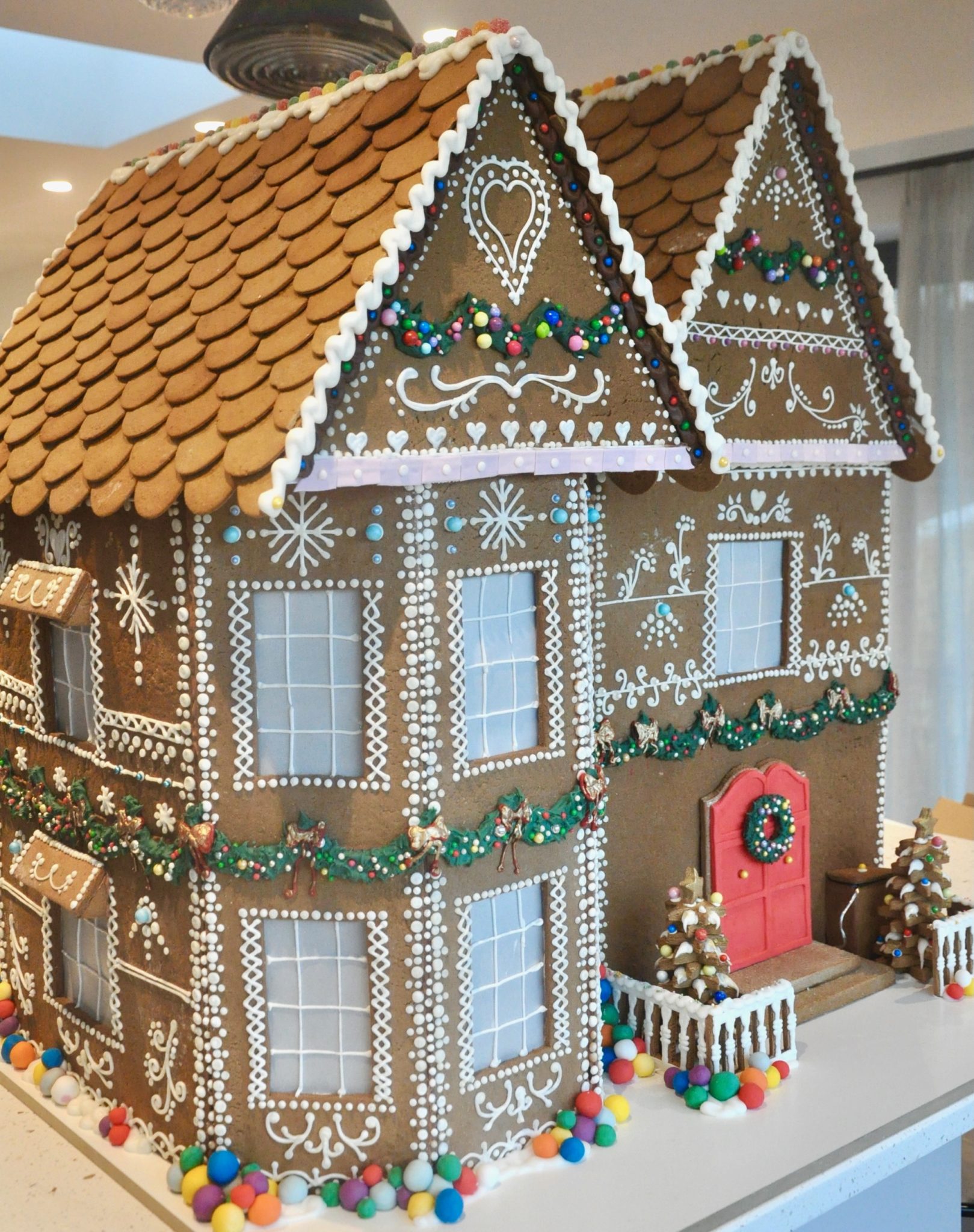 Biggest Gingerbread House We've Ever Made! | Gingerbread World